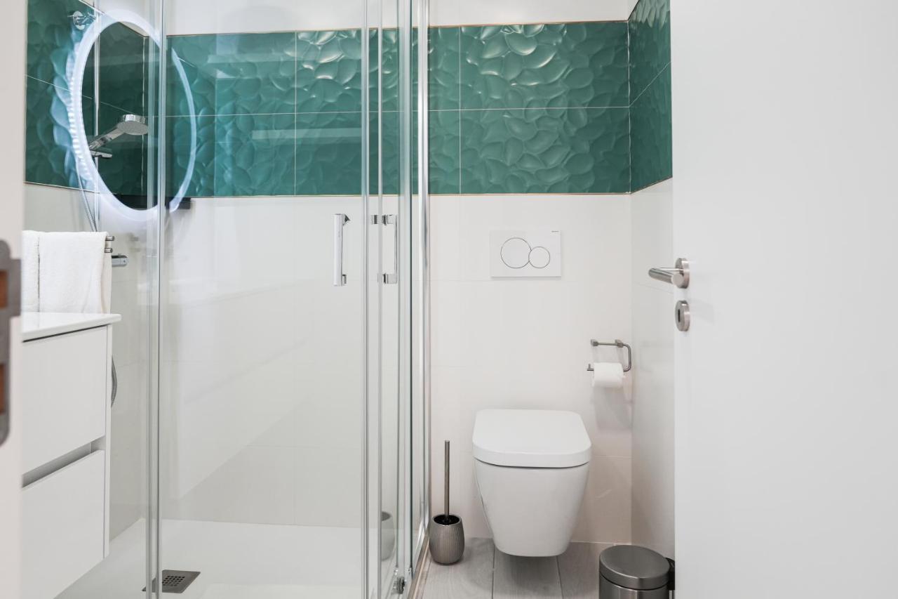 Nazare One Bedroom, 2 Mins From The Beach Exterior photo